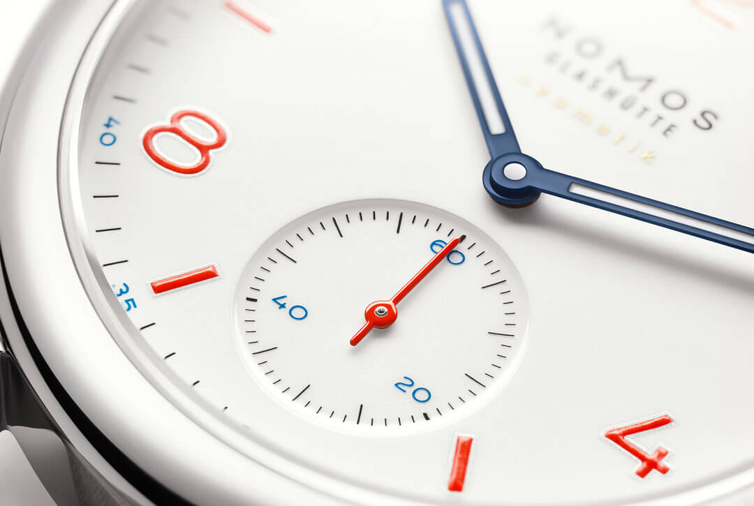 nomos aqua club