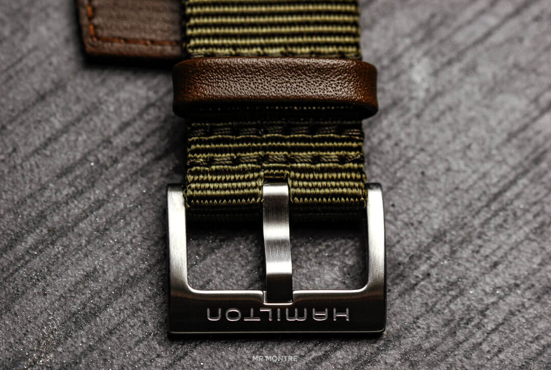 boucle ardillon en acier de l'hamilton khaki field mecanique