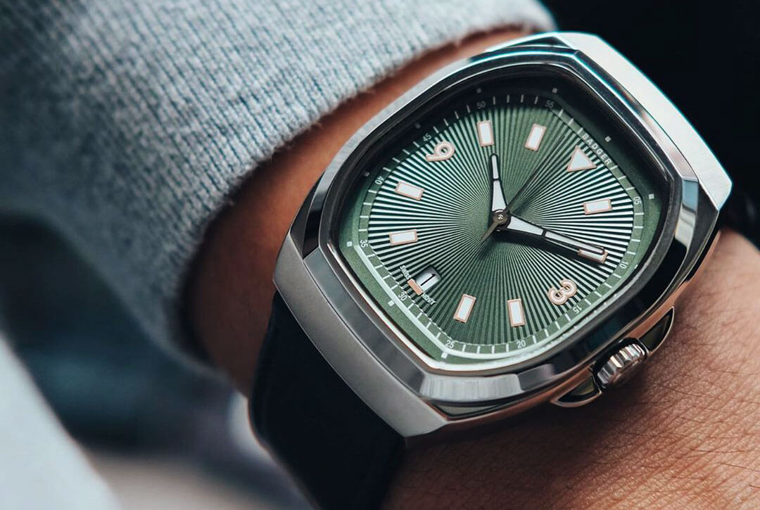 BADGER Watches : Islander Auto