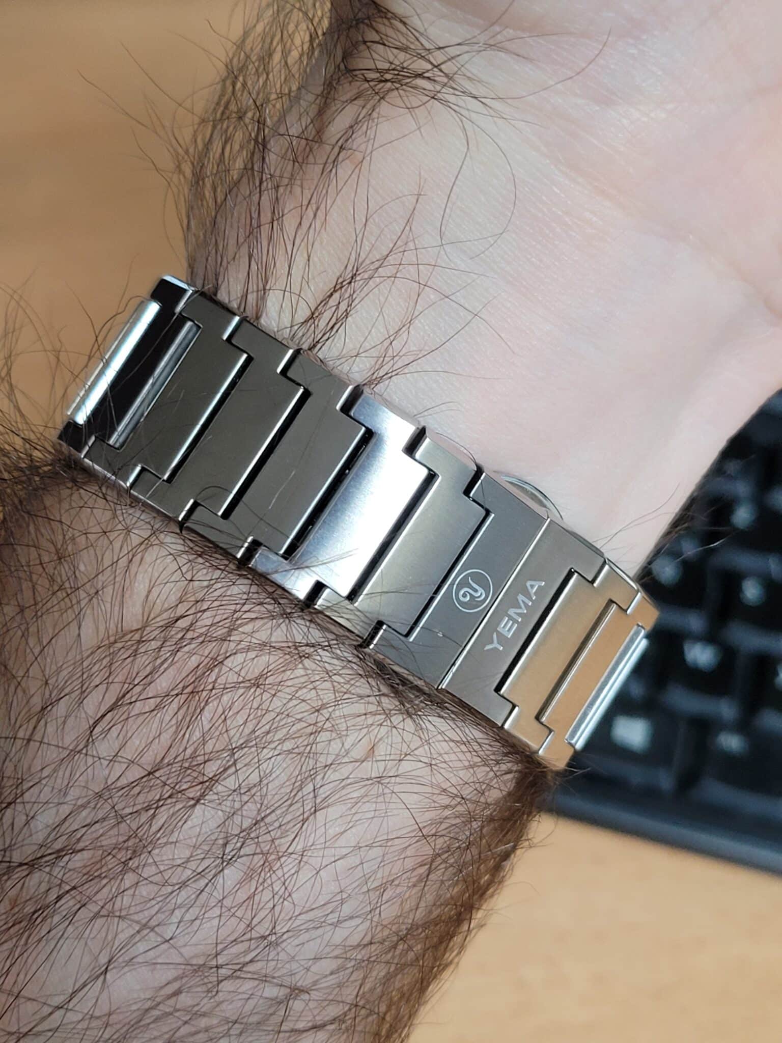 yema wristmaster traveller 4