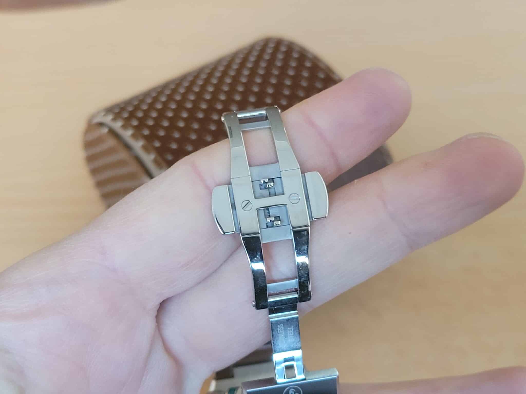 yema wristmaster traveller 7