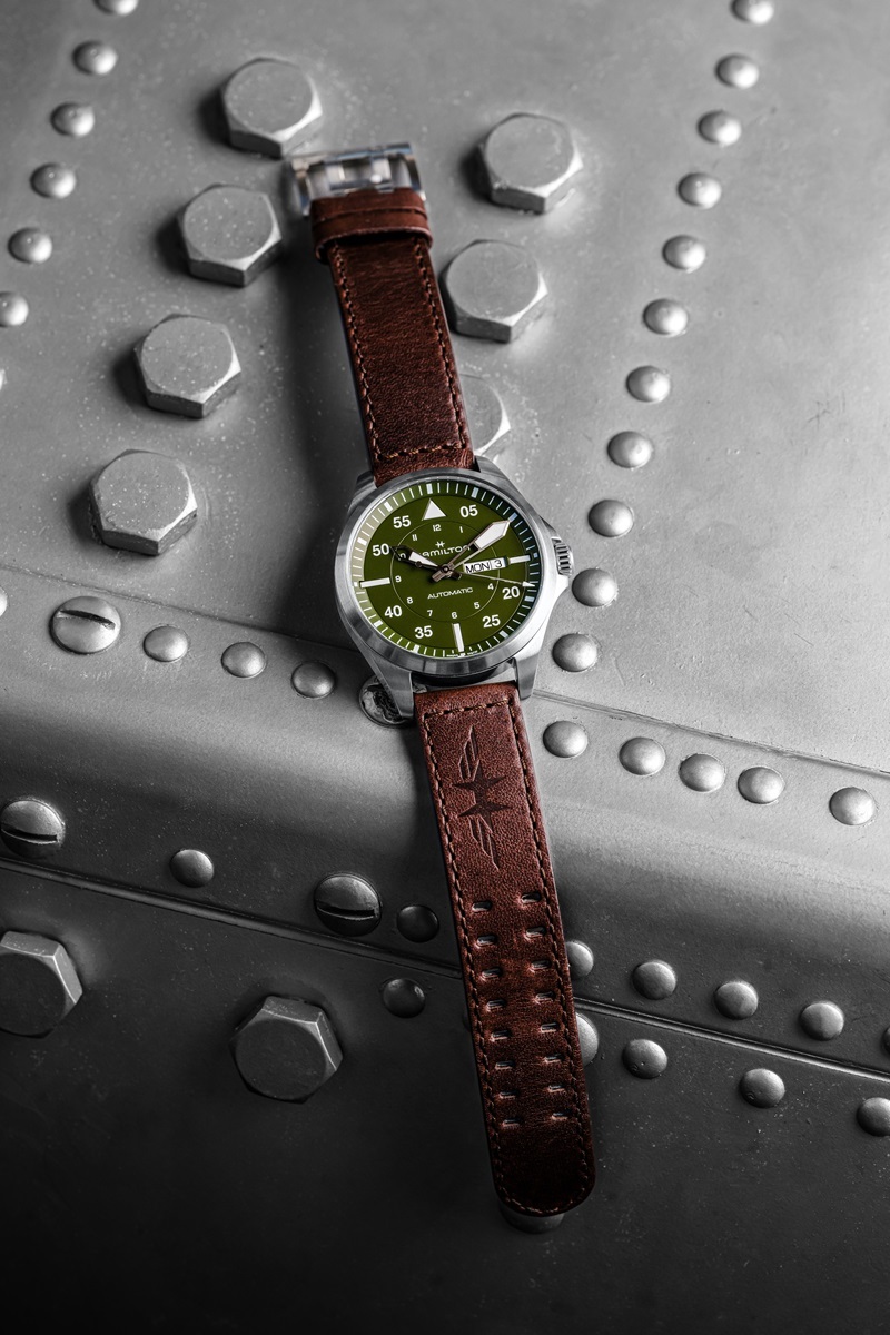 hamilton khaki aviation pilot cadran vert