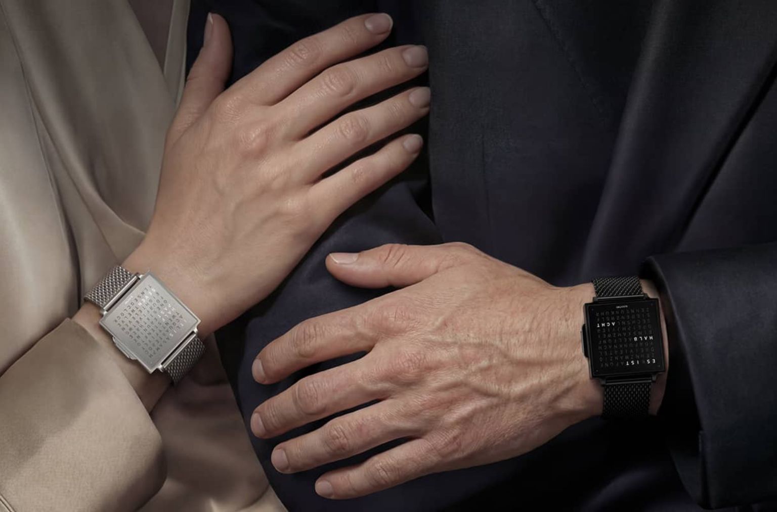 presentation montre poignet qlocktwo w