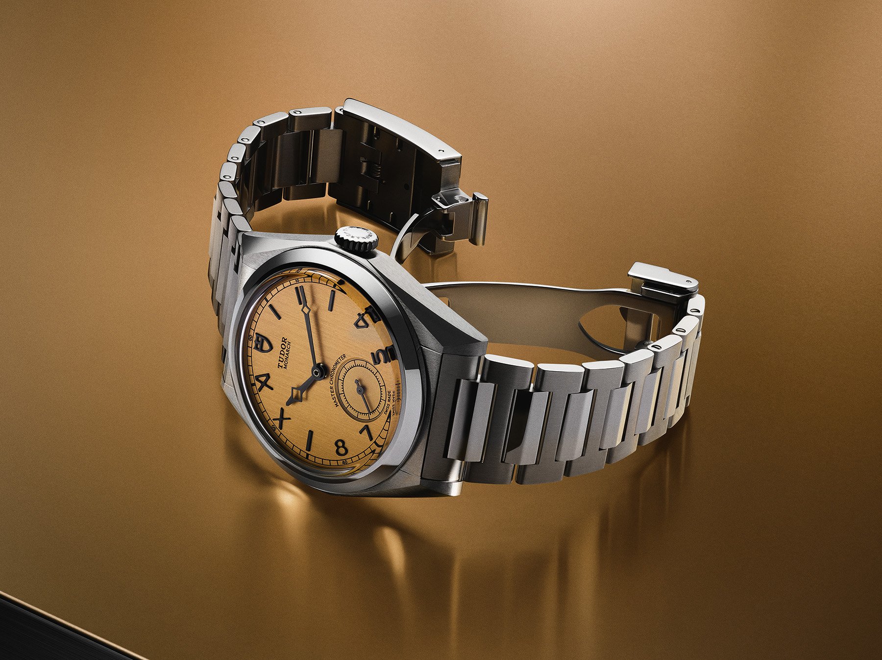 tudor np26 monarch lifestyle 81