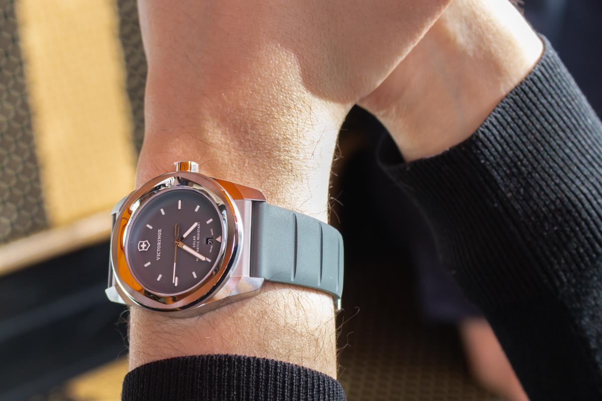 victorinox concept one cadran gris