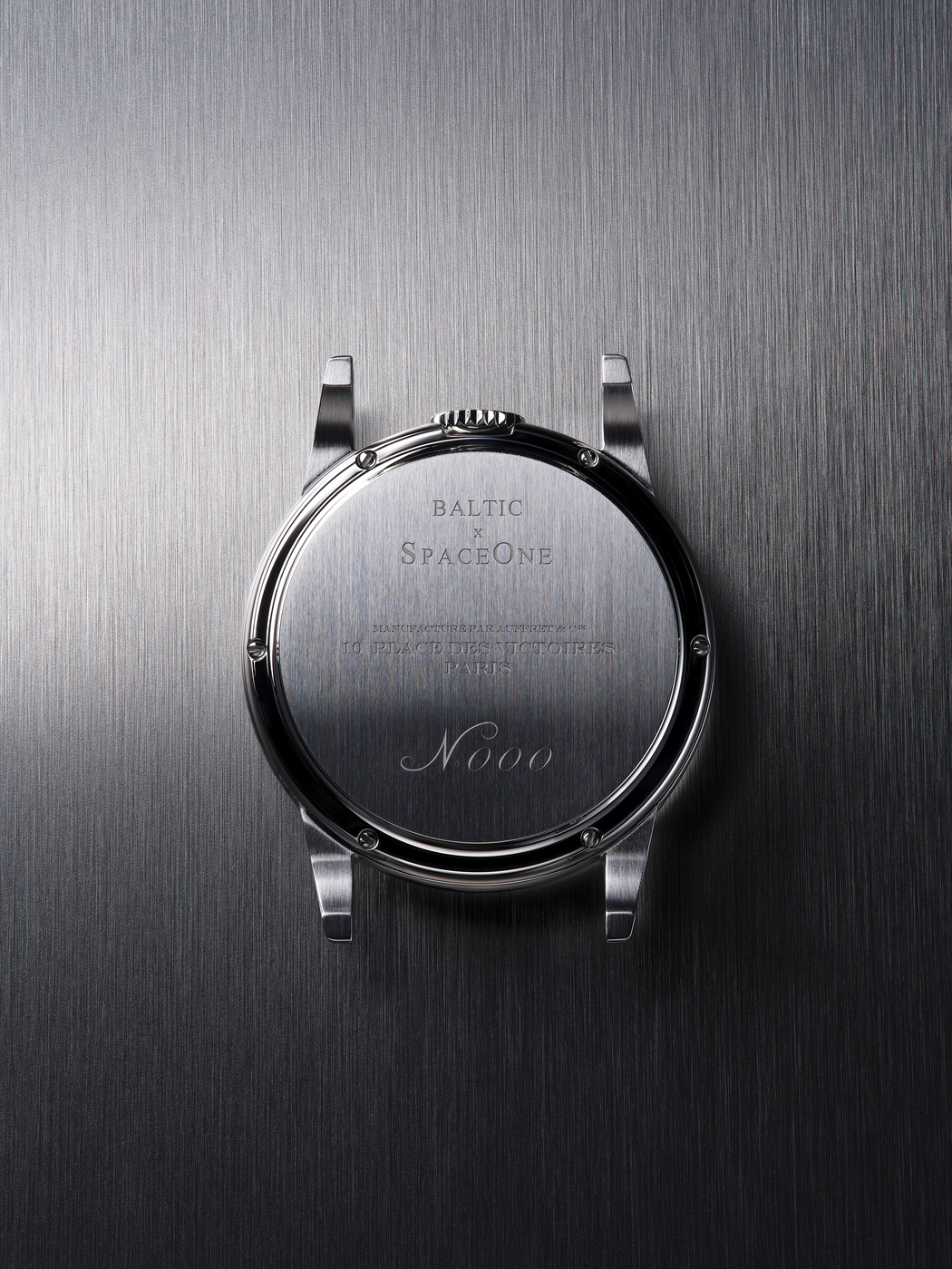4 caseback brossé