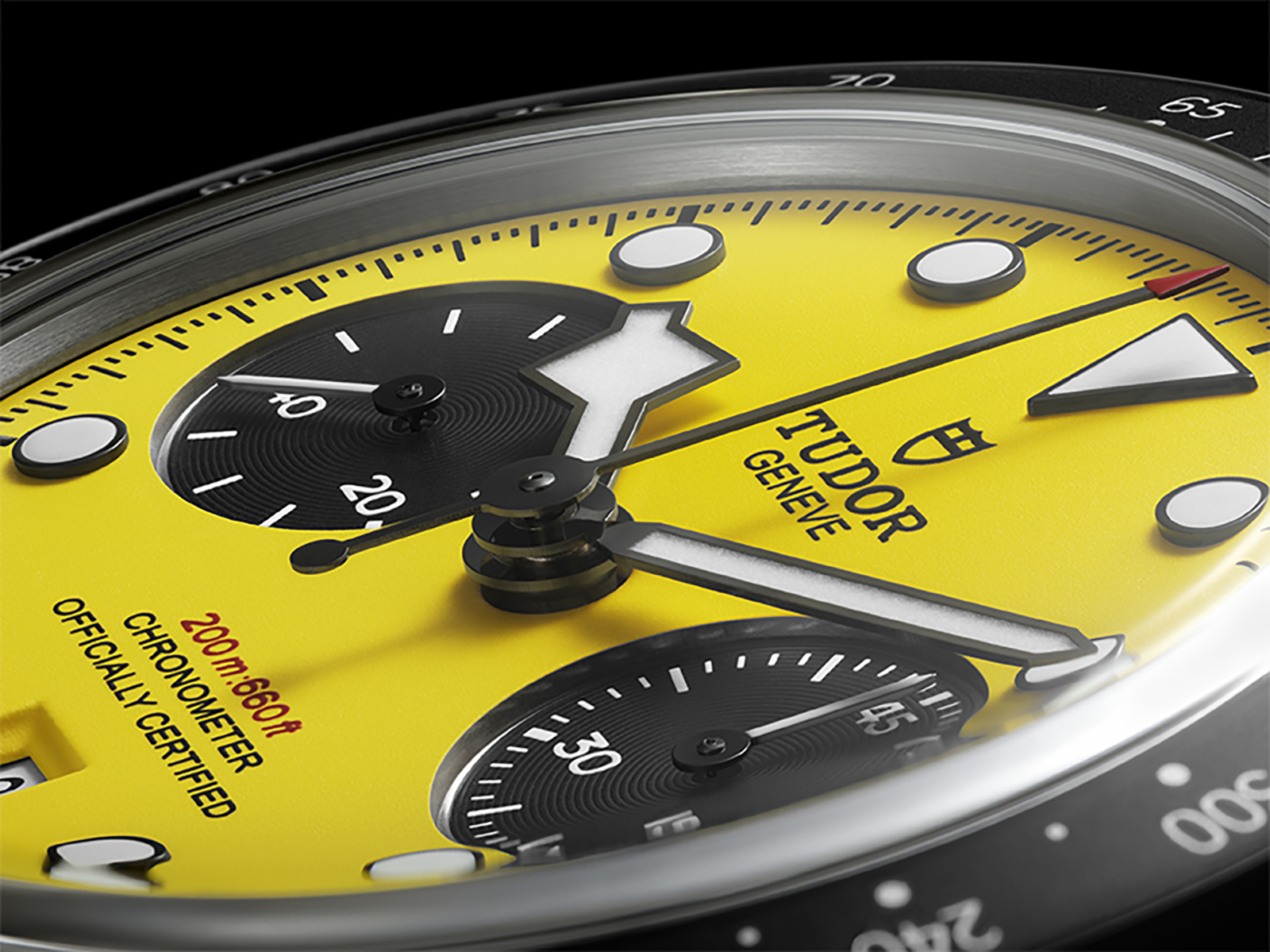 tudor black bay chrono 39 bumblebee 2