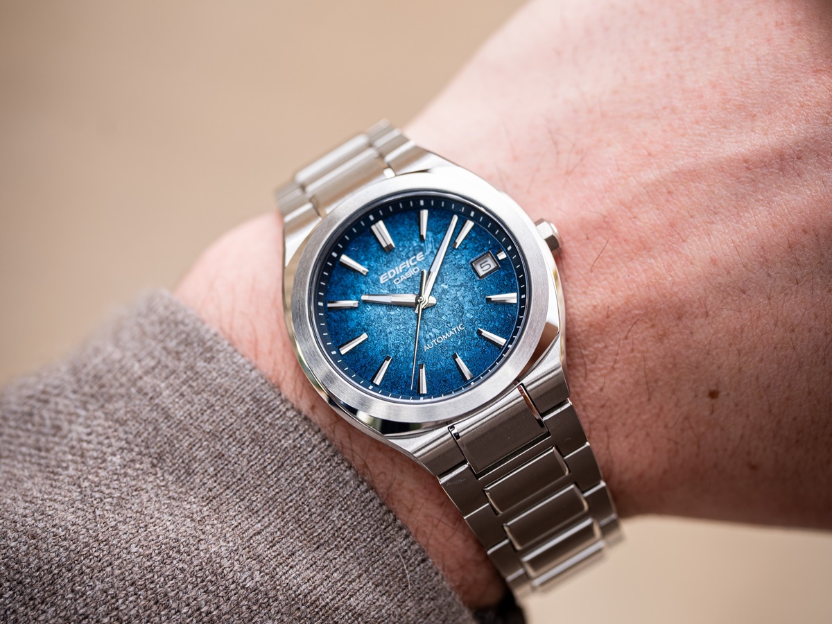 casio edifice efk 200d 2aer cadran bleu boitier 38 mm