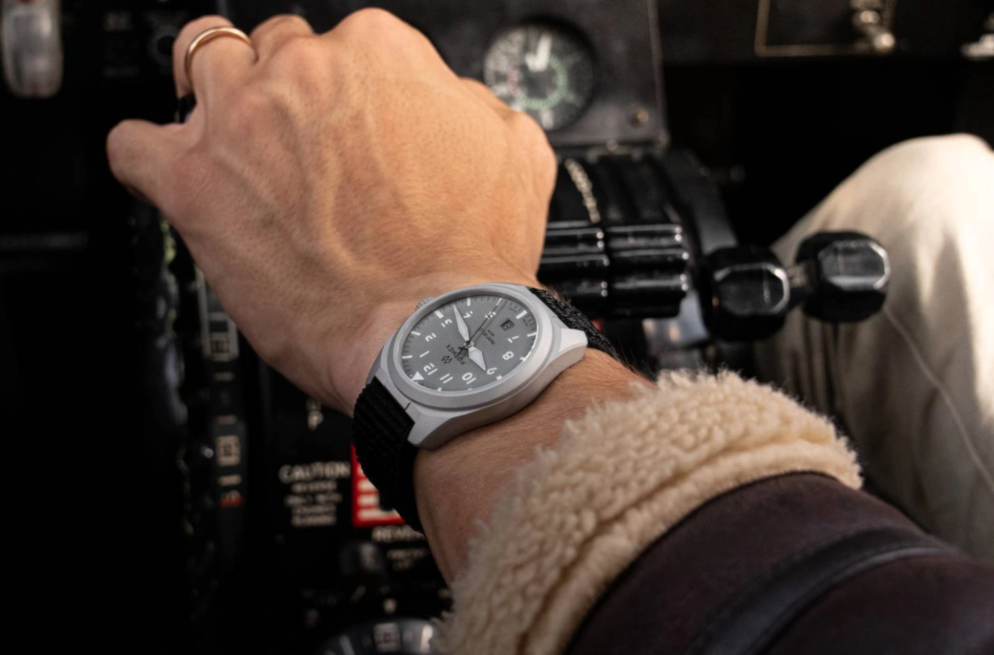 montre airfield automatic 40 mm tarmac grey une